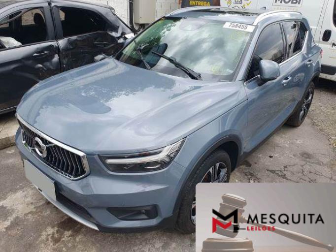 VOLVO XC40 20/20