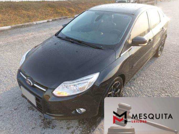 FORD FOCUS SEDAN 14/14